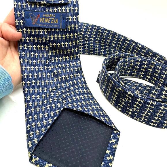 Fabris Venezia Navy with Gold Design Symbol 100% Silk Made in Italy Tie - Picture 5 of 7